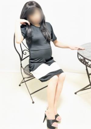 める妊婦のプロフィール写真